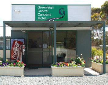 Curtin ACT New Castle Holiday