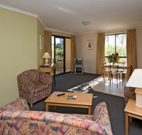 Kingston Court Serviced Apartments - New Castle Holiday