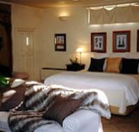 Athelney Cottage - New Castle Holiday