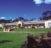 Brice Hill Country Lodge - New Castle Holiday