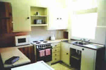 Capri Lodge Motel Apartments - New Castle Holiday 3