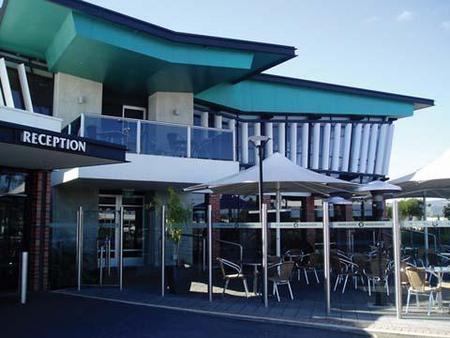 Oakden SA New Castle Holiday