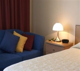 Country Haven Tower Motor Inn - New Castle Holiday 4