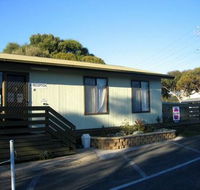 Lake Albert Caravan Park - New Castle Holiday