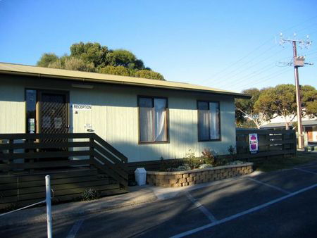 Lake Albert Caravan Park - New Castle Holiday 0