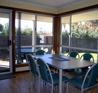 Lincoln Cove Villas - New Castle Holiday