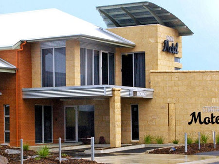 Strath Motel - New Castle Holiday 0