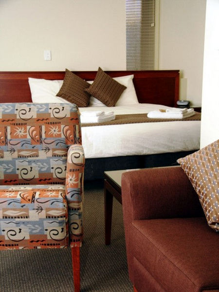 Strath Motel - New Castle Holiday 1