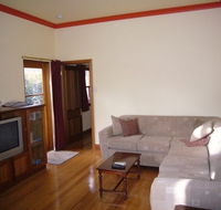 Rectory Cottage - New Castle Holiday