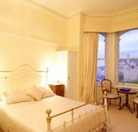 Amberley House - New Castle Holiday