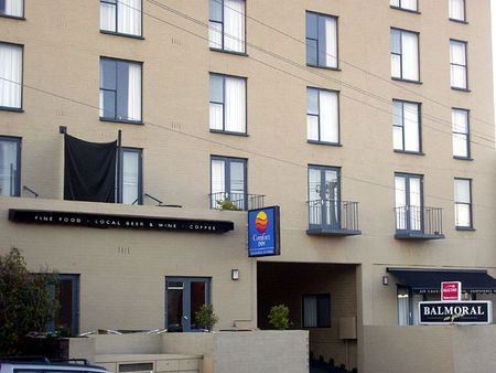 Best Western Balmoral On York - New Castle Holiday 0
