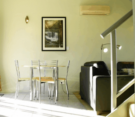 Heimat Chalets - New Castle Holiday 3