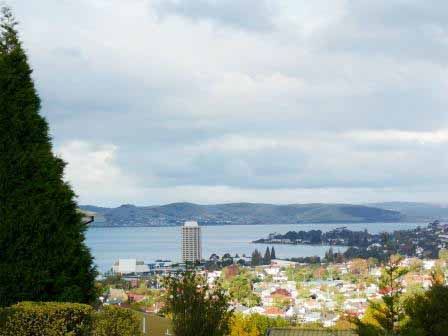 Davey Place Holiday Townhouses - New Castle Holiday 1