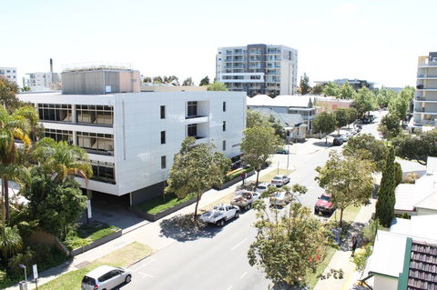 Wyndham The Outram Hotel Perth - New Castle Holiday 2