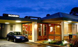 Best Western Lonsdale Motor Inn - New Castle Holiday 2