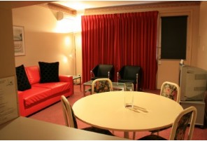 Clocktower Apartments - New Castle Holiday 1