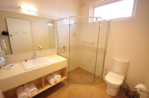 Adelaide Road Motor Lodge - New Castle Holiday 1