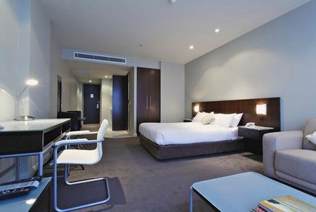 Mantra Hindmarsh Square - New Castle Holiday 3