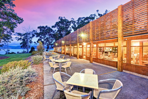 Stewarts Bay Lodge - New Castle Holiday 4