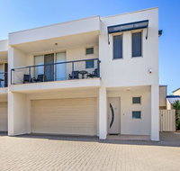 Century 21 SouthCoast The Residence - New Castle Holiday