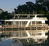 Whitewater Houseboat - New Castle Holiday