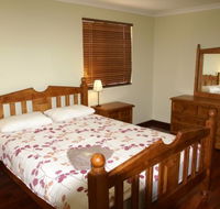 Four Elements Farmstay - New Castle Holiday
