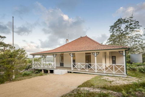 Hilltop Cottage - New Castle Holiday 0