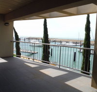 Marina Vista - New Castle Holiday