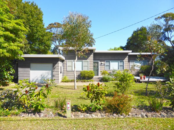 Brundee NSW New Castle Holiday