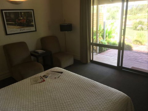 The Paddocks - New Castle Holiday 5