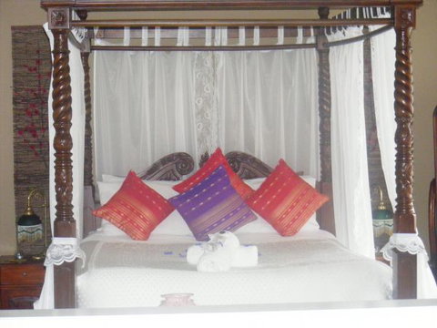 Weeroona Retreat B&B - New Castle Holiday 6