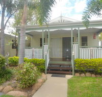 Barney Beach Accommodation - New Castle Holiday