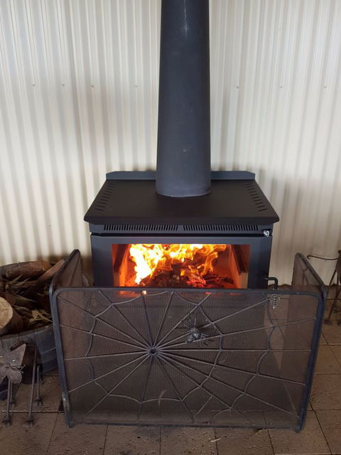 Angas Plains Wines Suites - New Castle Holiday 4