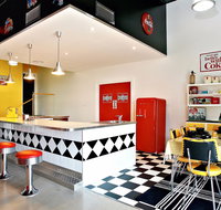 Barossa Old Garage Bed and Breakfast - New Castle Holiday