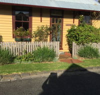Twomey's Cottage - New Castle Holiday