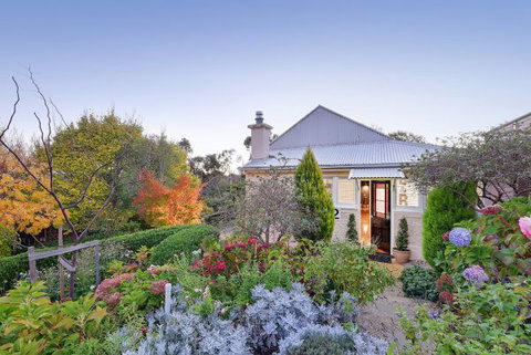 102 On Strath - New Castle Holiday 0