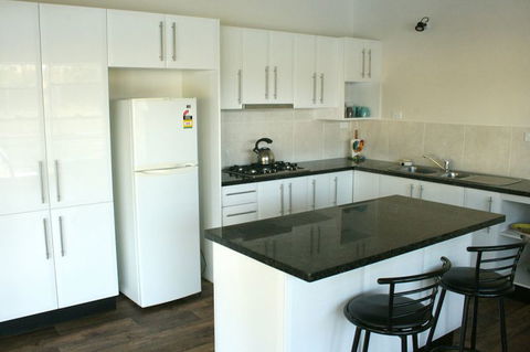 Bywondah Retreat - New Castle Holiday 3