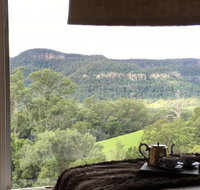 Amaroo Valley Springs - New Castle Holiday