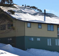 Arrabri Ski Club Hotham - New Castle Holiday