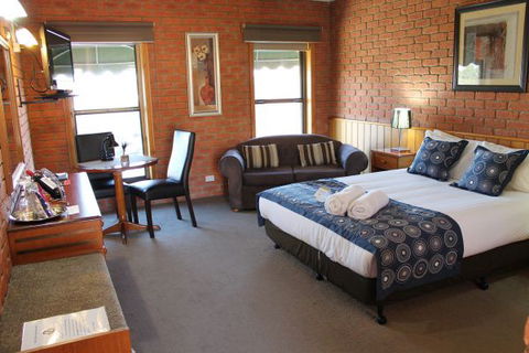 Bakery Hill Motel - New Castle Holiday 5