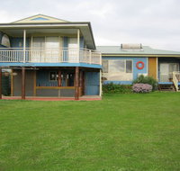 Baudins View Holiday House - New Castle Holiday