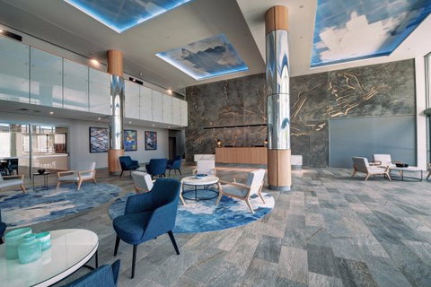 Belise - New Castle Holiday 0