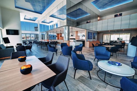 Belise - New Castle Holiday 4