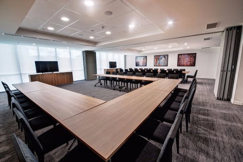 Belise - New Castle Holiday 8