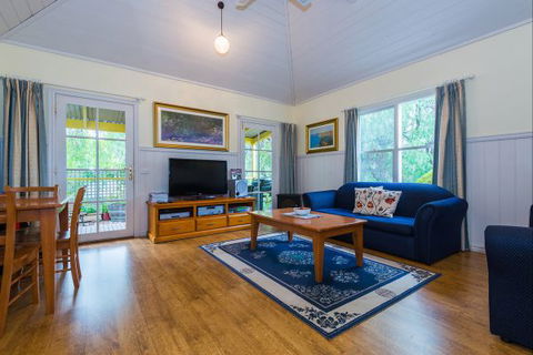 Bendigo Cottages Bed And Breakfast - New Castle Holiday 1