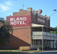 Bland Hotel - New Castle Holiday