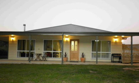Brookfield Guesthouse - New Castle Holiday 1