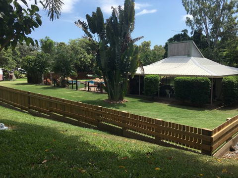 Bush Oasis Caravan Park - New Castle Holiday 9