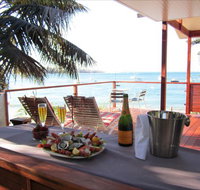 Bundeena Beach Hut - New Castle Holiday