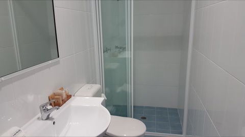 Coppers Hill Boutique Accommodation - New Castle Holiday 2